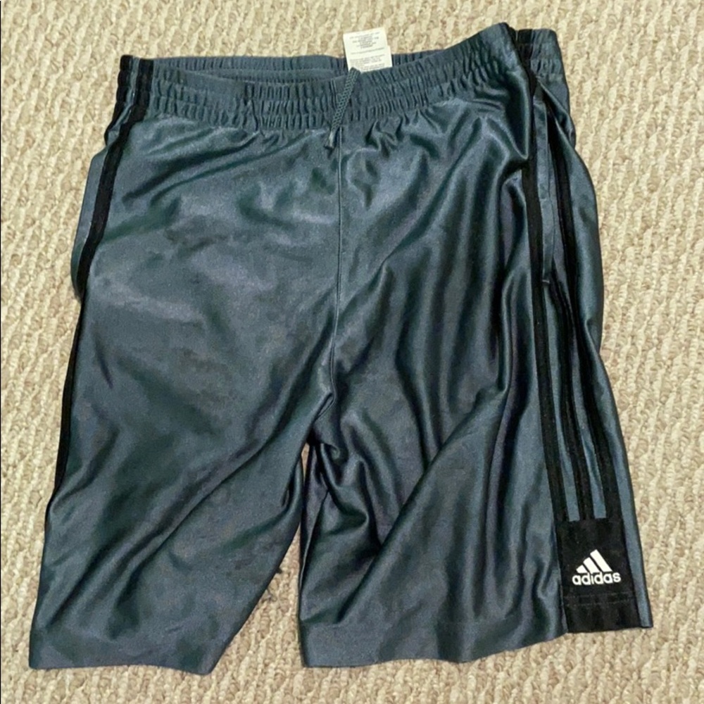 Grey Adidas Shorts (Kids Medium)